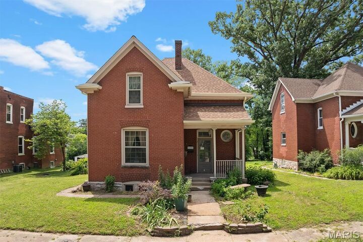 Property Photo: 205 Voss Place IL 62220