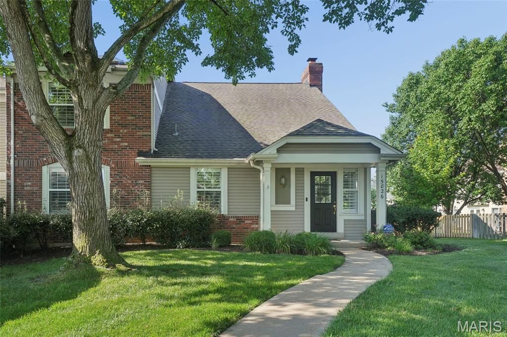 Property Photo:  15826 Harris Ridge Court 15826  MO 63017 
