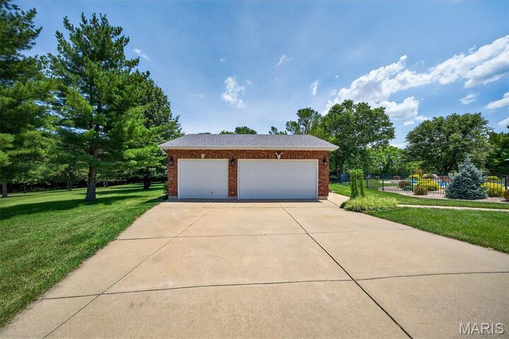 Property Photo: 123 Townview Drive MO 63385