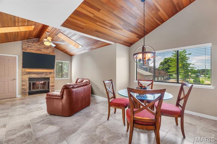 Property Photo:  309 Hemingway Lane  MO 63304 