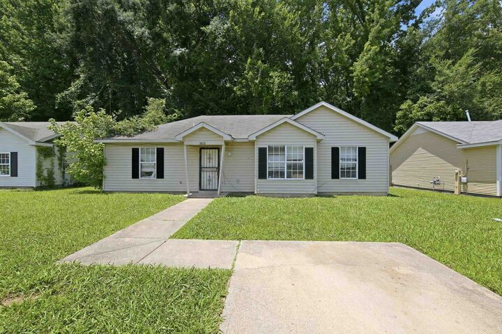 Property Photo:  4651 Royal View Dr  TN 38128 