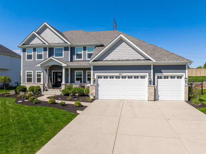 Property Photo: 4211 Chinaberry Lane IL 60564