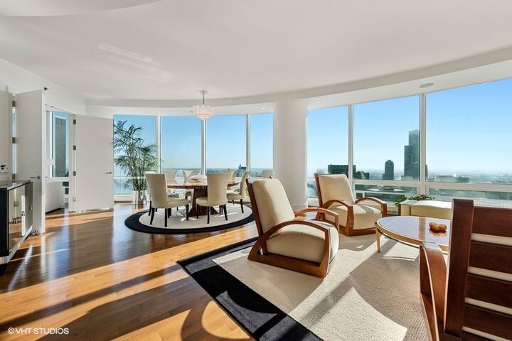 Property Photo:  401 N Wabash Avenue 60E  IL 60611 