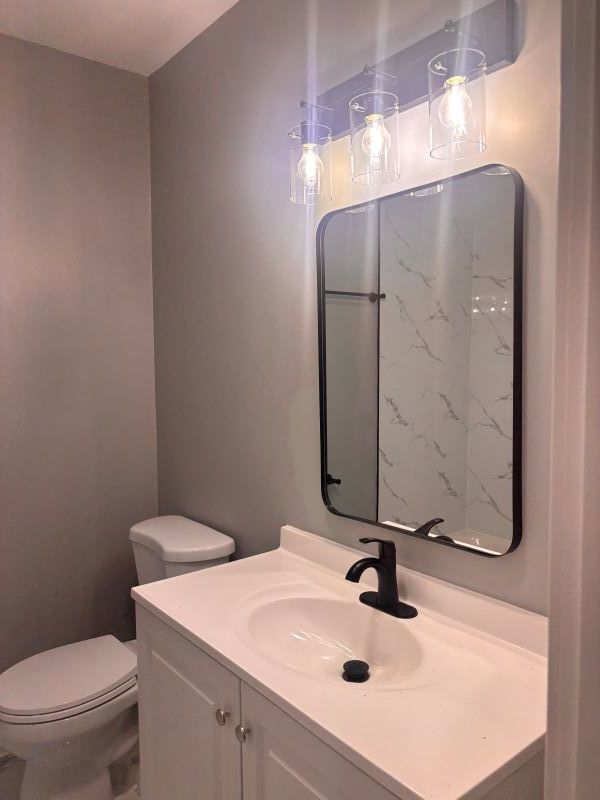 Property Photo: 1950 W Fargo Avenue 3E IL 60626