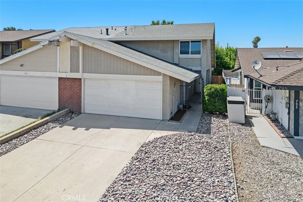 Property Photo: 803 Quail Drive CA 92530