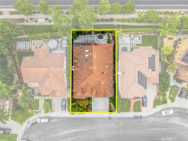 Property Photo:  8040 Corte Sasafras  CA 92009 
