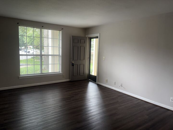 Property Photo: 1280 Middle Tennessee Blvd G1 TN 37130