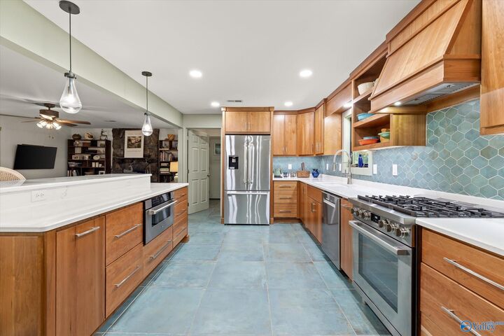 Property Photo:  318 Cutler Avenue  AL 35984 