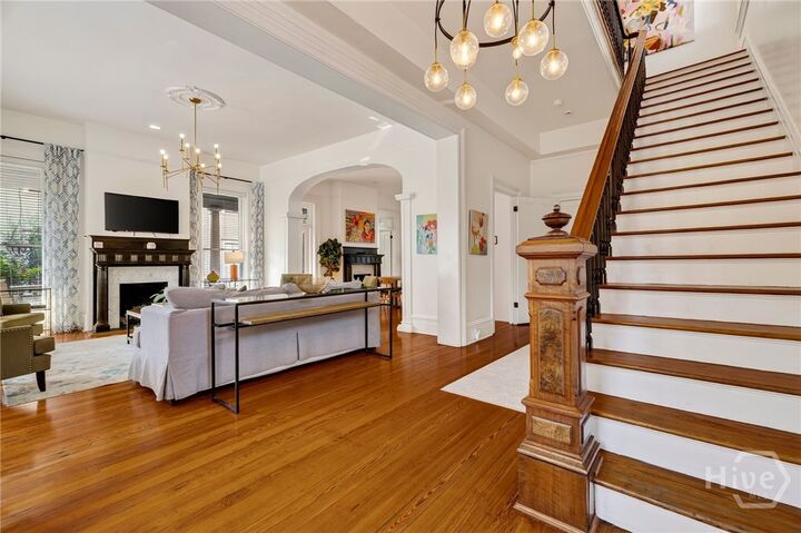 Property Photo: 17 W Park Avenue GA 31401