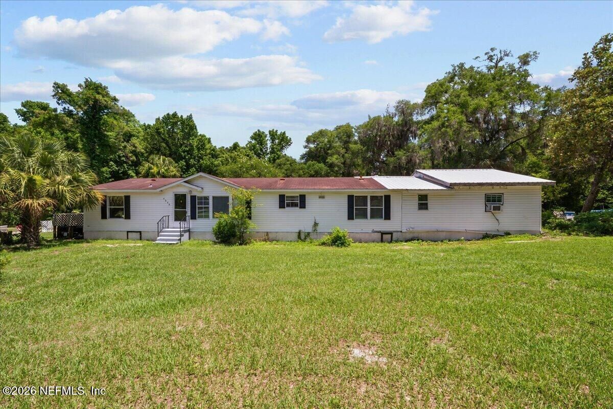 Property Photo:  4065 Silver Lake Drive  FL 32177 