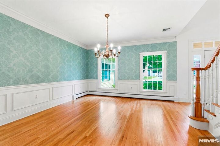 Property Photo: 7 Alex Court NJ 07481