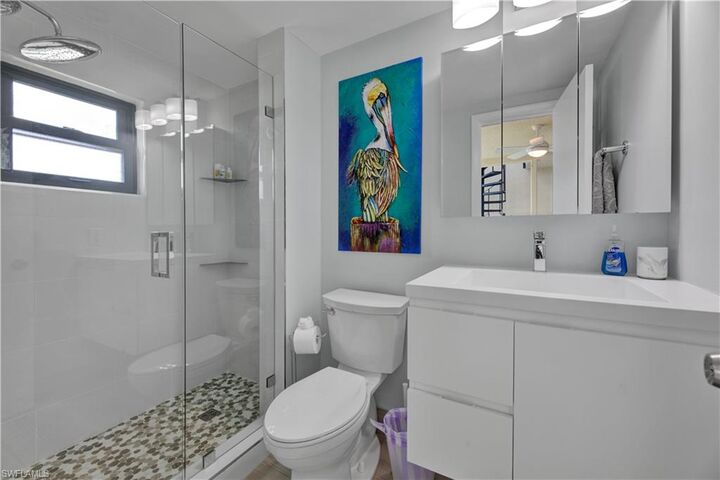 Property Photo: 803 River Point Dr 107B FL 34102