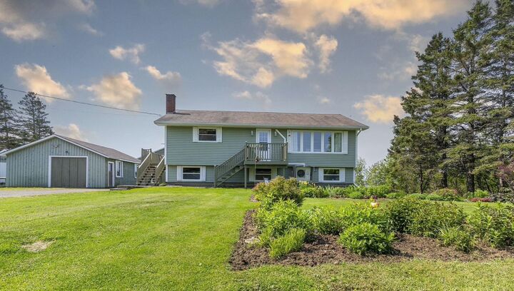 48 Rogers Road — photo 1