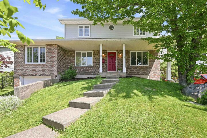 Property Photo:  2 Berkley Brae  NS B2Y 4G6 