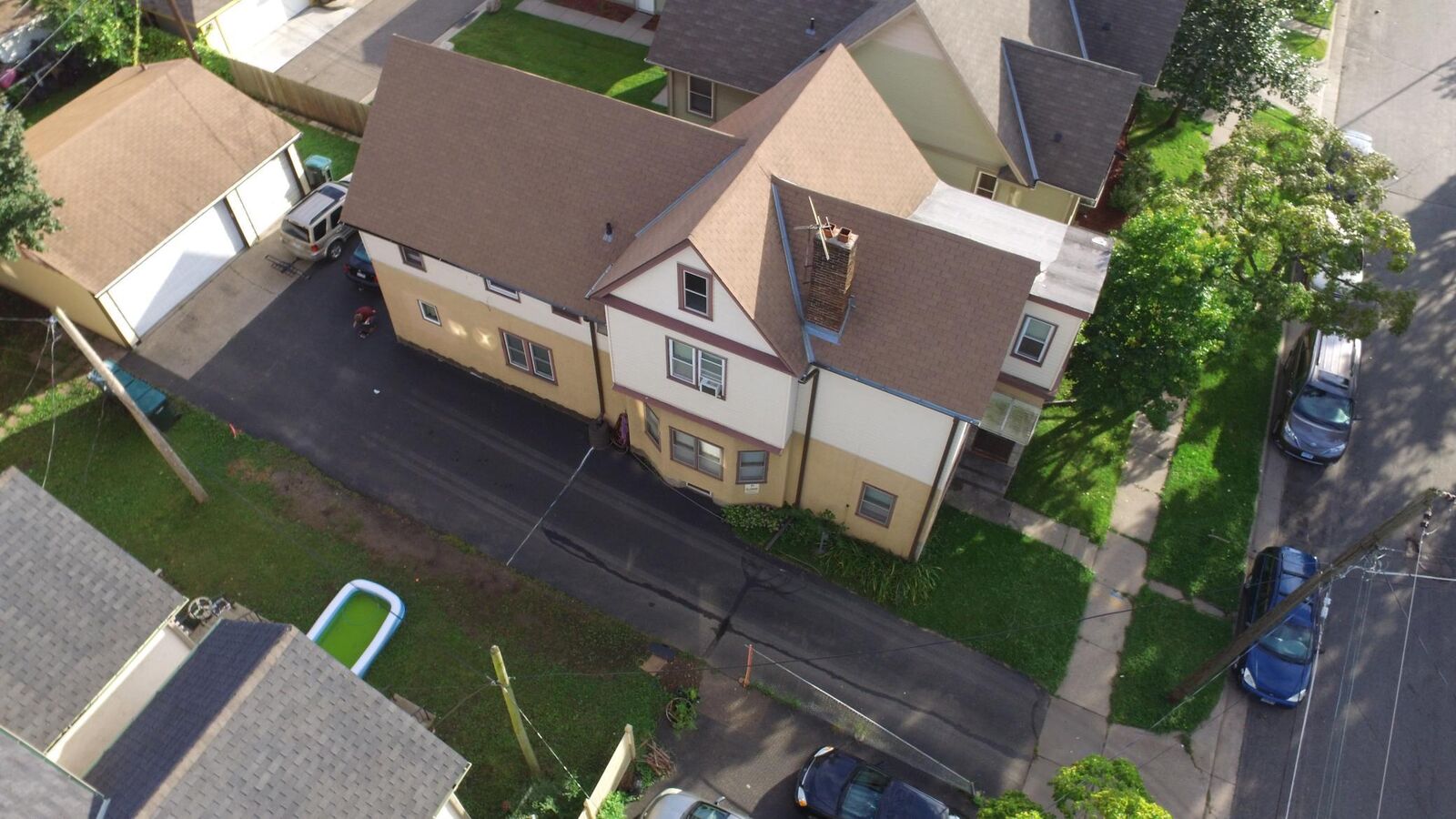 Property Photo: 672 Surrey Avenue MN 55106