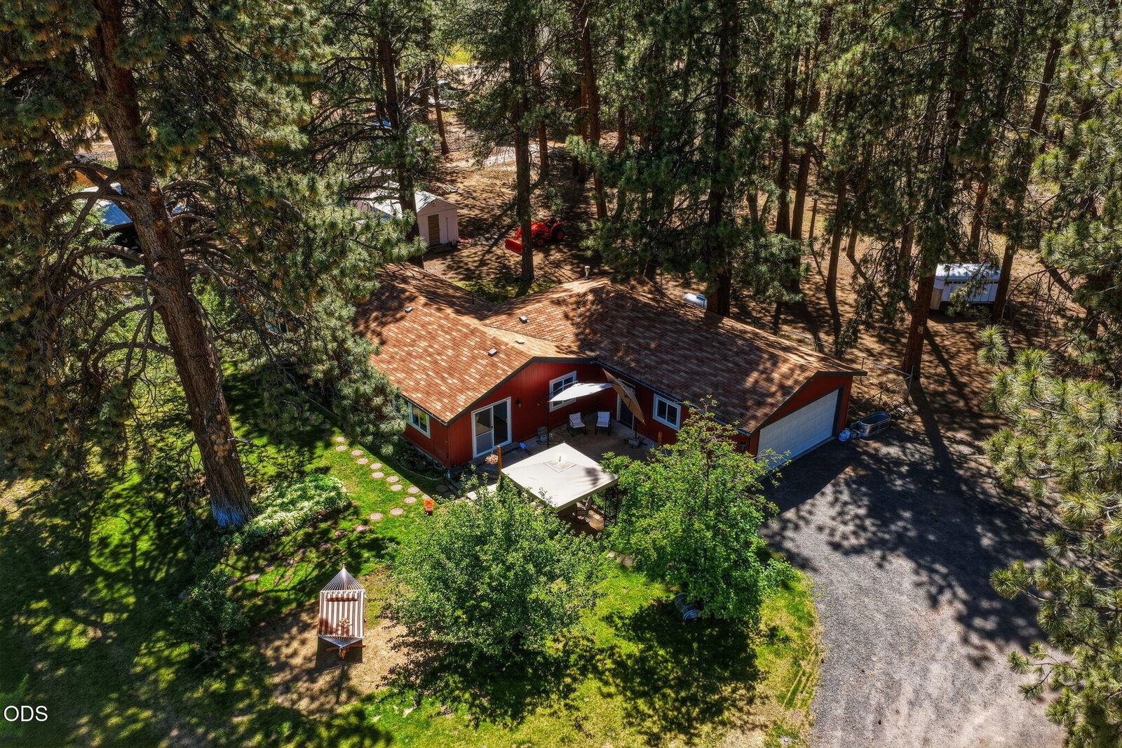 Property Photo:  60315 Tekampe Road  OR 97702 