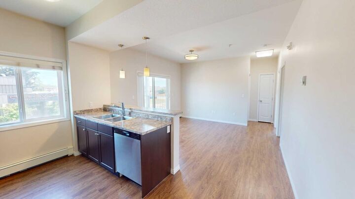 Property Photo: 10004 97A Street 306 AB T8V 2C1
