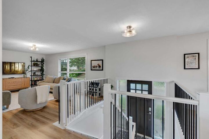 Property Photo: 6256 Silver Springs Hill NW AB T3B 3E6