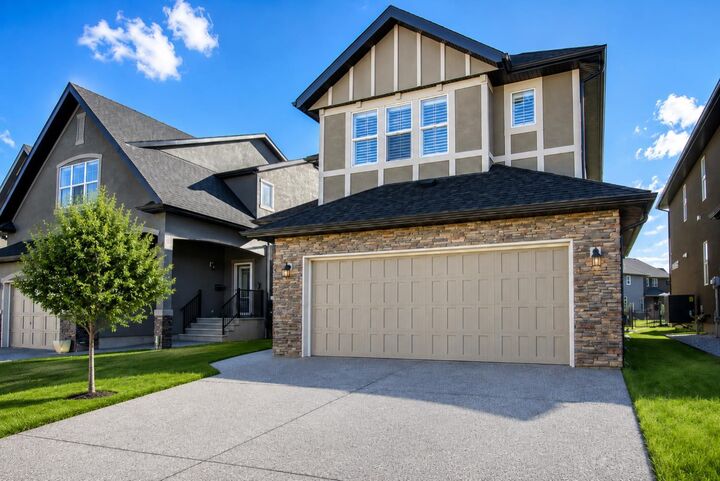 Property Photo: 13 Cranarch Place SE AB T3M 0W6
