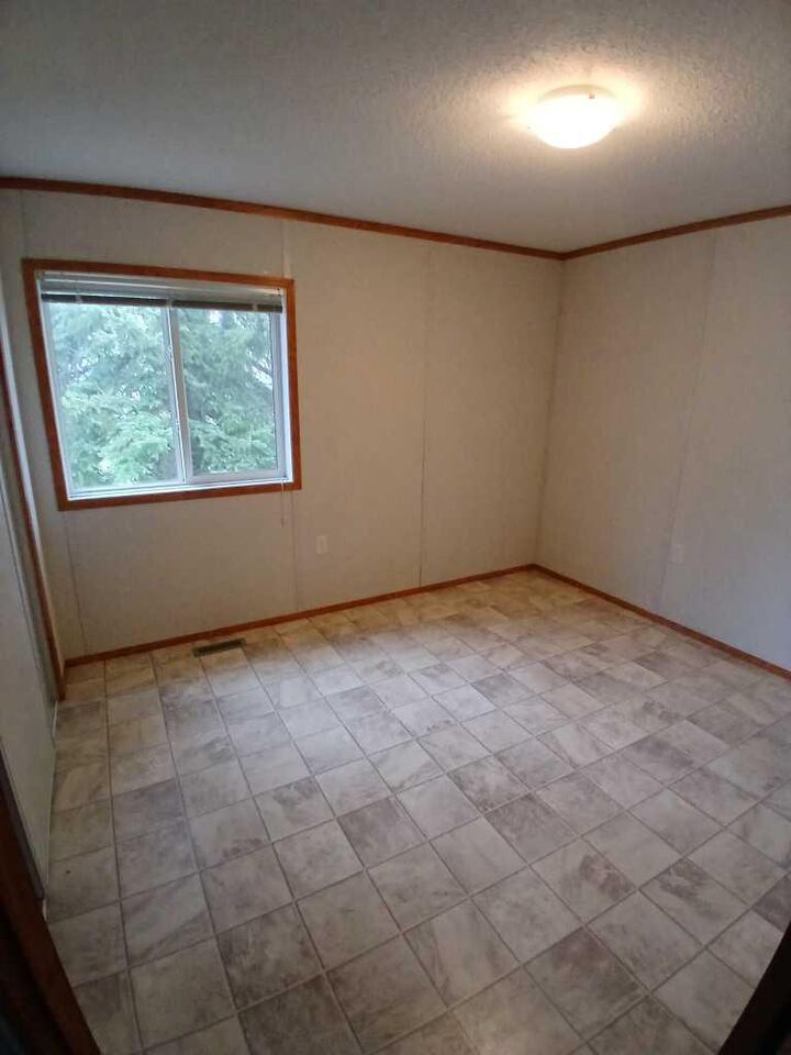 Photo de la propriété: Lot 4 590059 Range Road 110 AB T7S 1P7