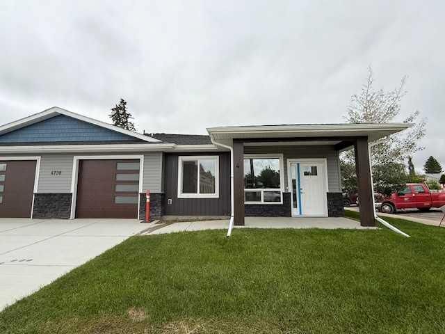 4738 49A Avenue #4 — photo 1