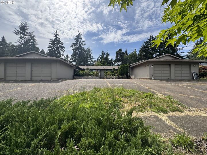 Property Photo:  29515 SW Serenity Way  OR 97070 