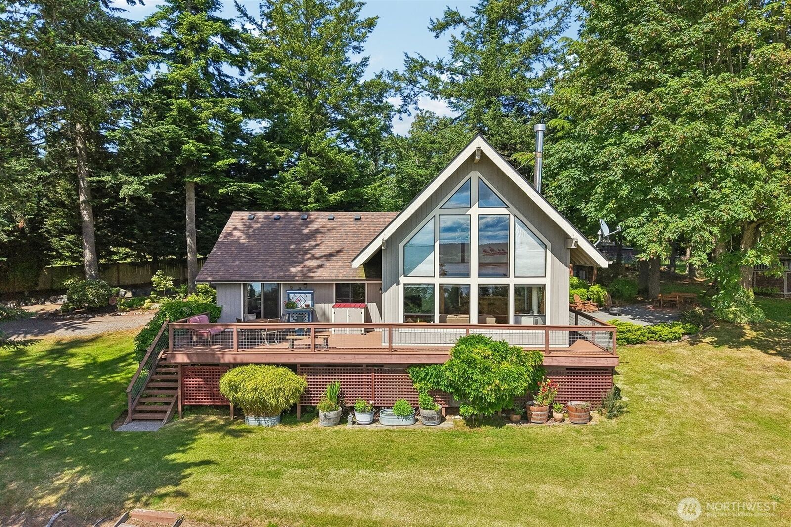 Property Photo: 4181 Eagle Ridge Drive WA 98282