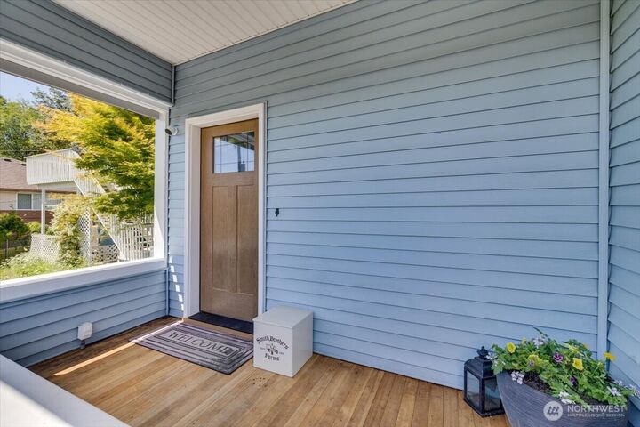 Property Photo: 3311 25th Avenue S WA 98144