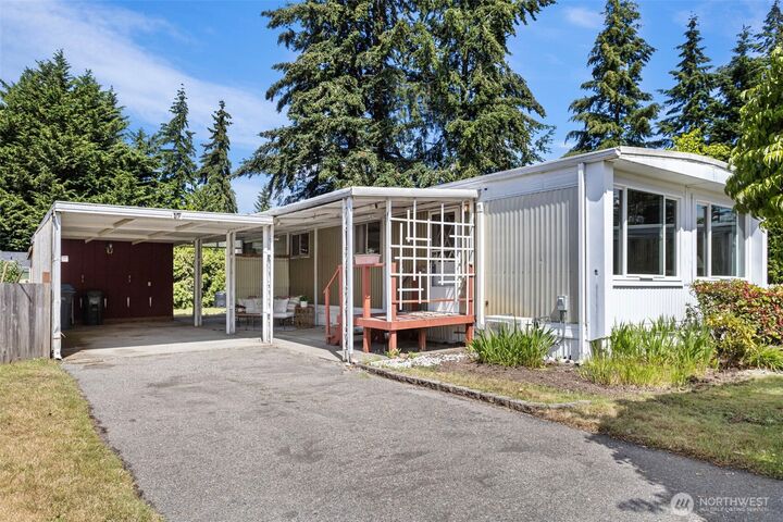 Property Photo: 3702 Hunt Street 17 WA 98335