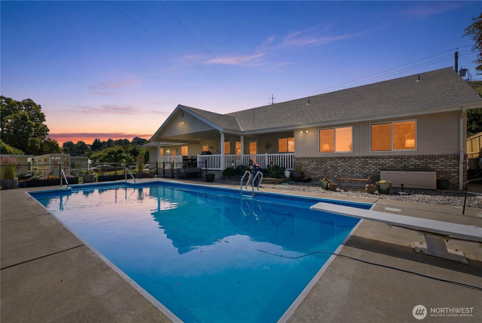 Property Photo: 1818 Number 2 Canyon Road WA 98801
