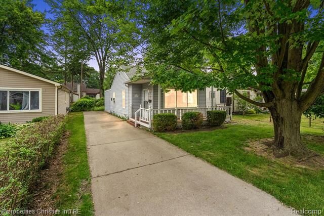 Property Photo:  27428 Townley Street  MI 48071 