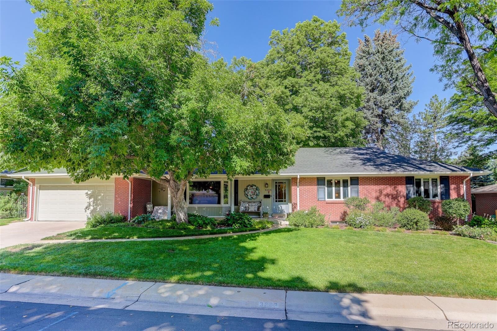 Property Photo:  3203 S Milwaukee Street  CO 80210 