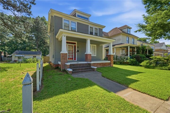 Property Photo:  229 Maryland Ave  VA 23707 