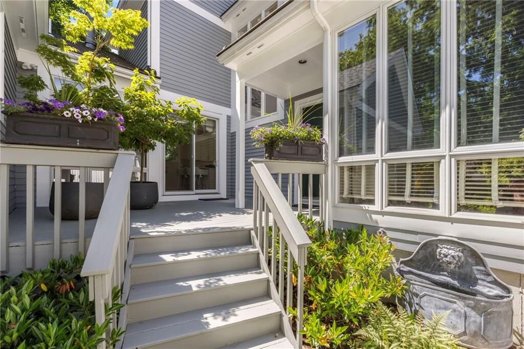 Property Photo: 45 Bagy Wrinkle Cove RI 02885