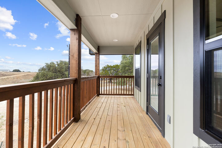 Property Photo:  181 Deerwood Cir  TX 78003 