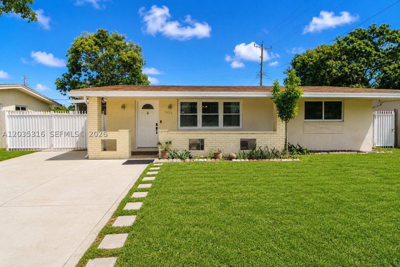 Property Photo:  7611 NW 15th Ct  FL 33024 