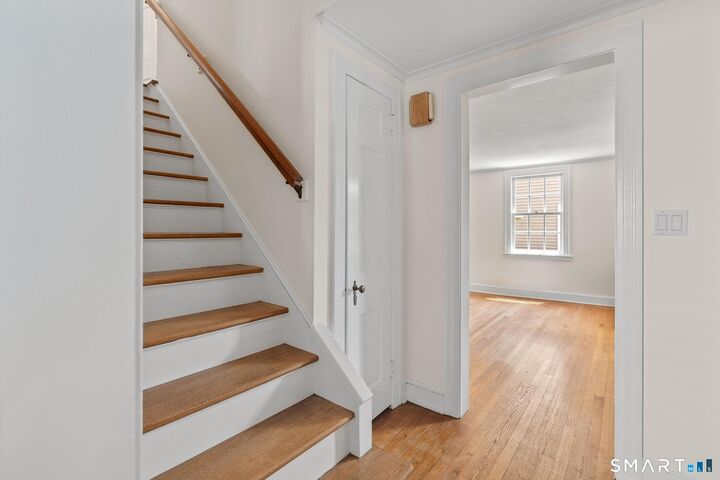 Property Photo:  12 Cobbs Road  CT 06107 