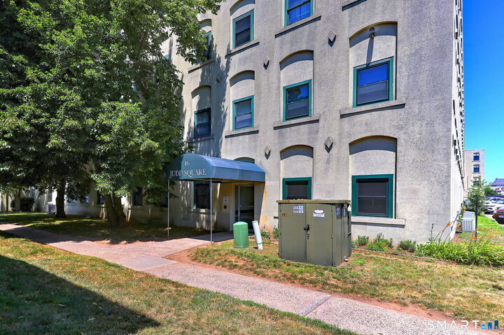 Property Photo:  46 South Cherry Street 327 (Aka Judd Square)  CT 06492 