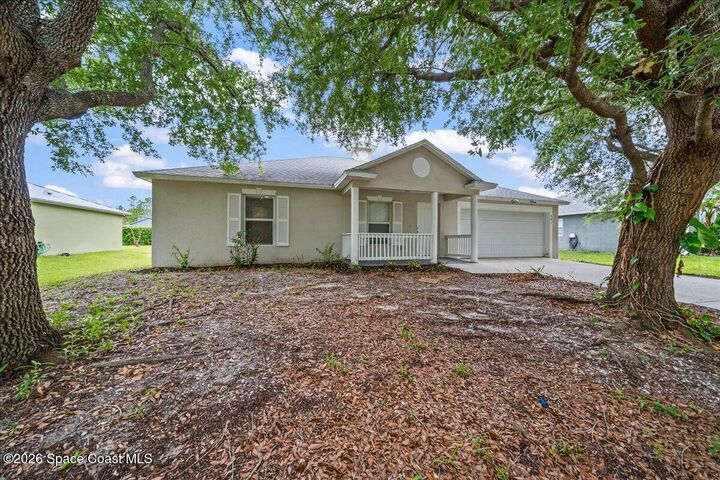 Property Photo:  657 Floyd Street SE  FL 32909 