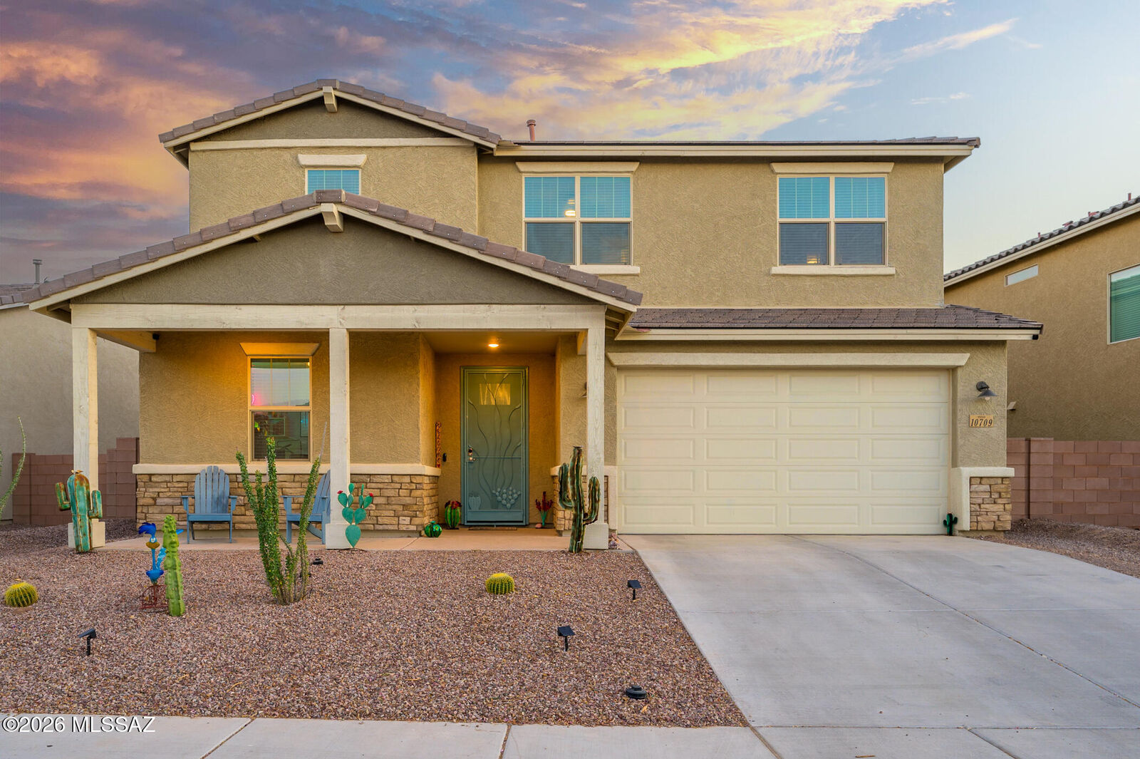 Property Photo: 10709 W Whitehall Drive AZ 85653