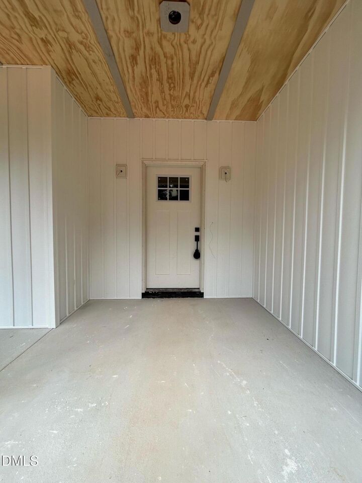 Property Photo: 148 Mohawk Drive NC 27549