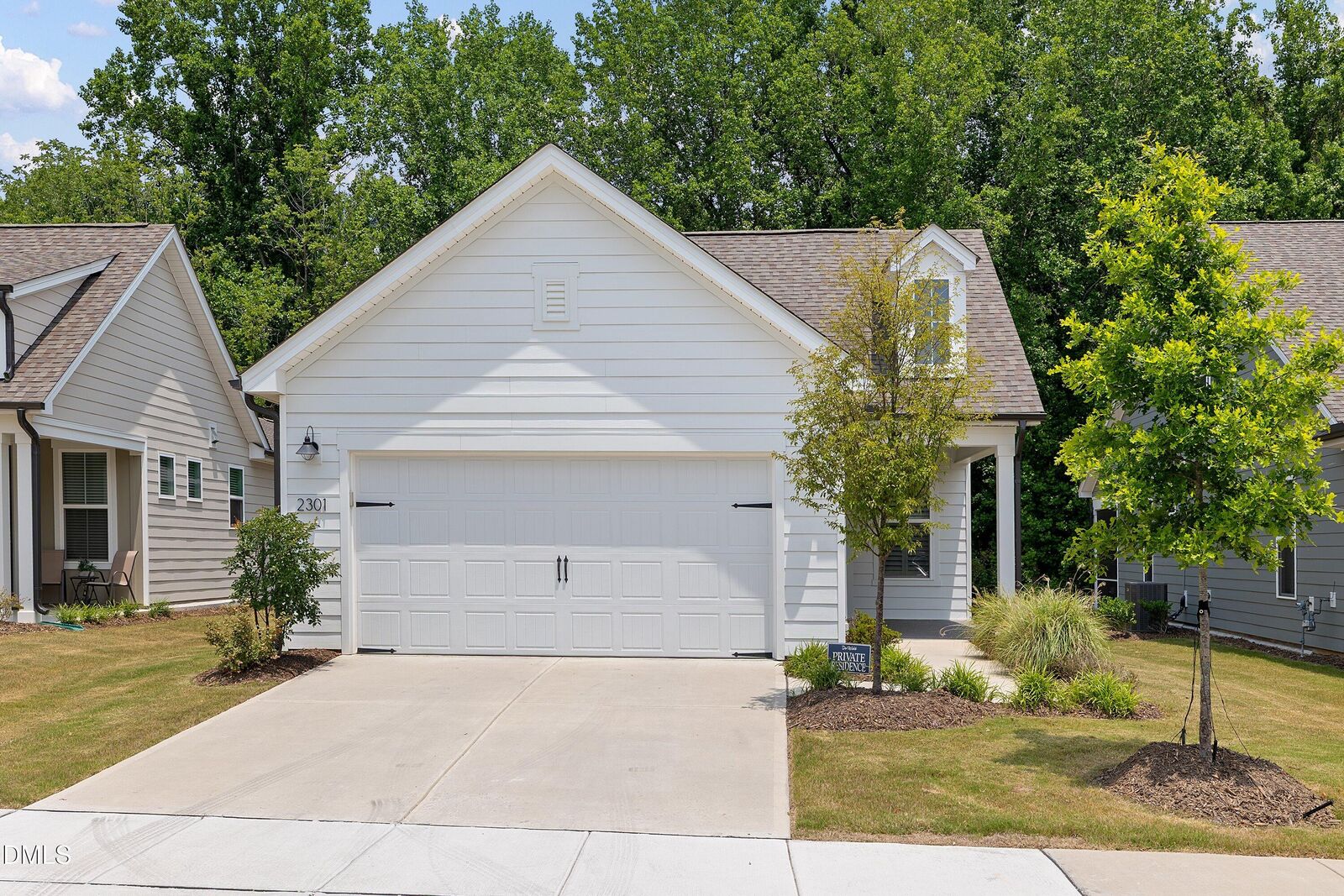Property Photo: 2301 Flycatcher Lane NC 27526