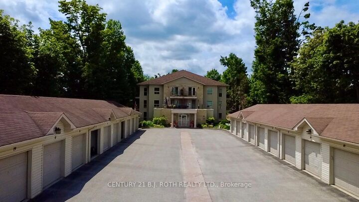 Property Photo: 9 Westmount Drive S Unit 302 ON L3V 6C8
