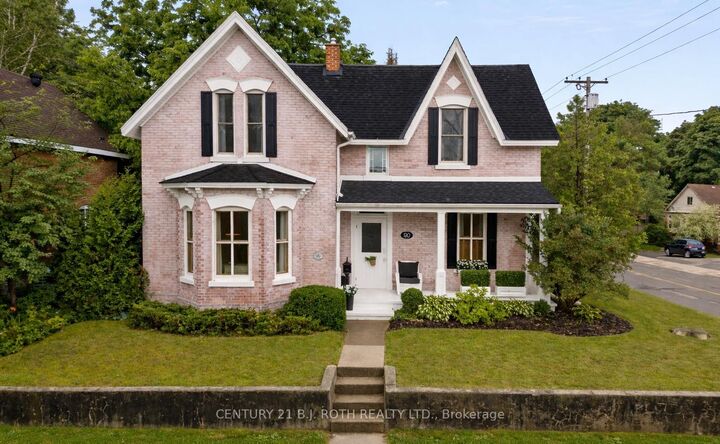 Property Photo:  90 Cumberland Street  ON L4N 2P7 