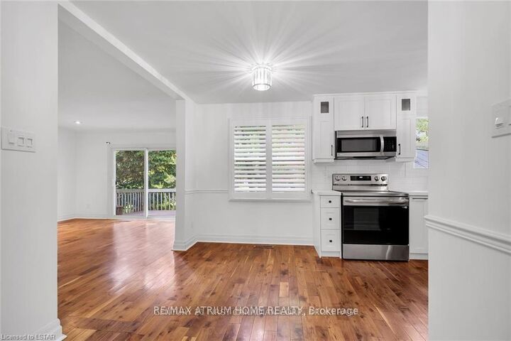 Property Photo: 40 Stuyvesant Place ON N6J 3S9