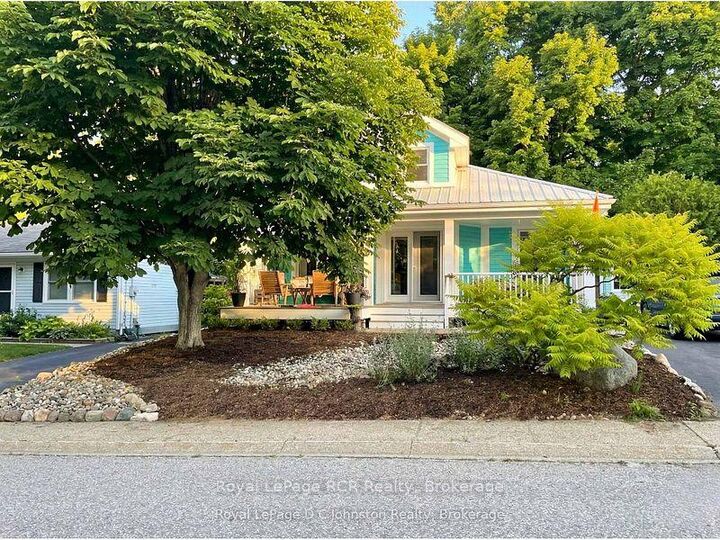 Property Photo: 106 383 McNabb Street ON N0H 2L0