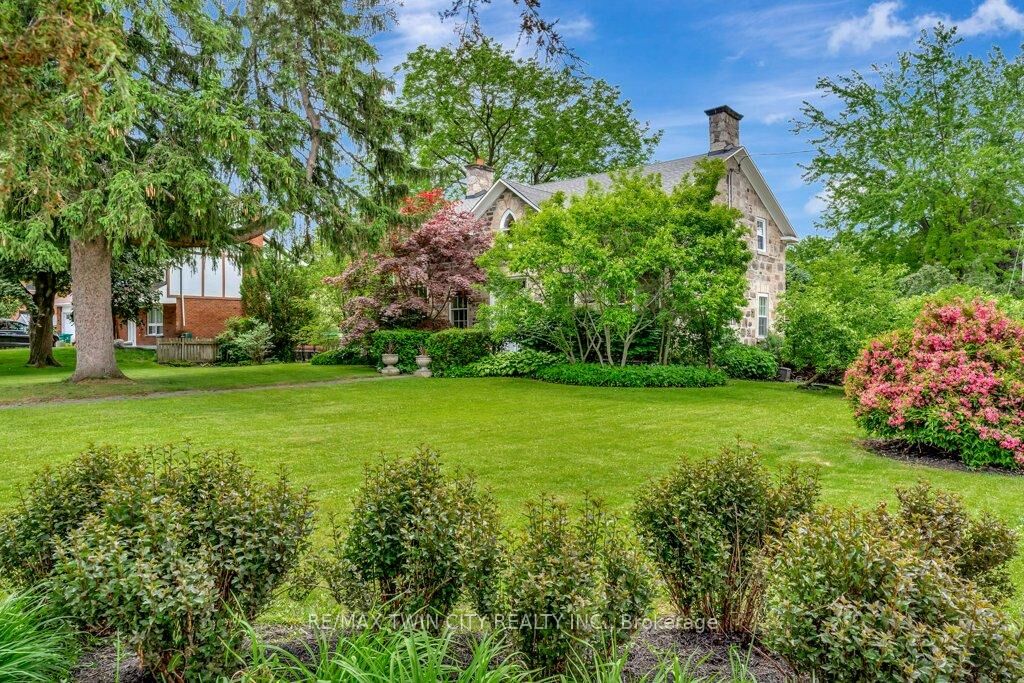 Property Photo: 142 Glenmorris Street ON N1S 2Z5