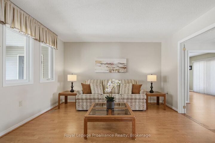 Property Photo: 5 Cretney Drive ON K0K 3L0