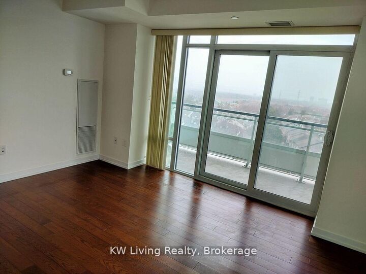 Property Photo: 2560 Eglinton Avenue W 805 ON L5M 0Y3