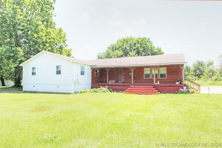 Property Photo: 233 S Curtis Street OK 74048